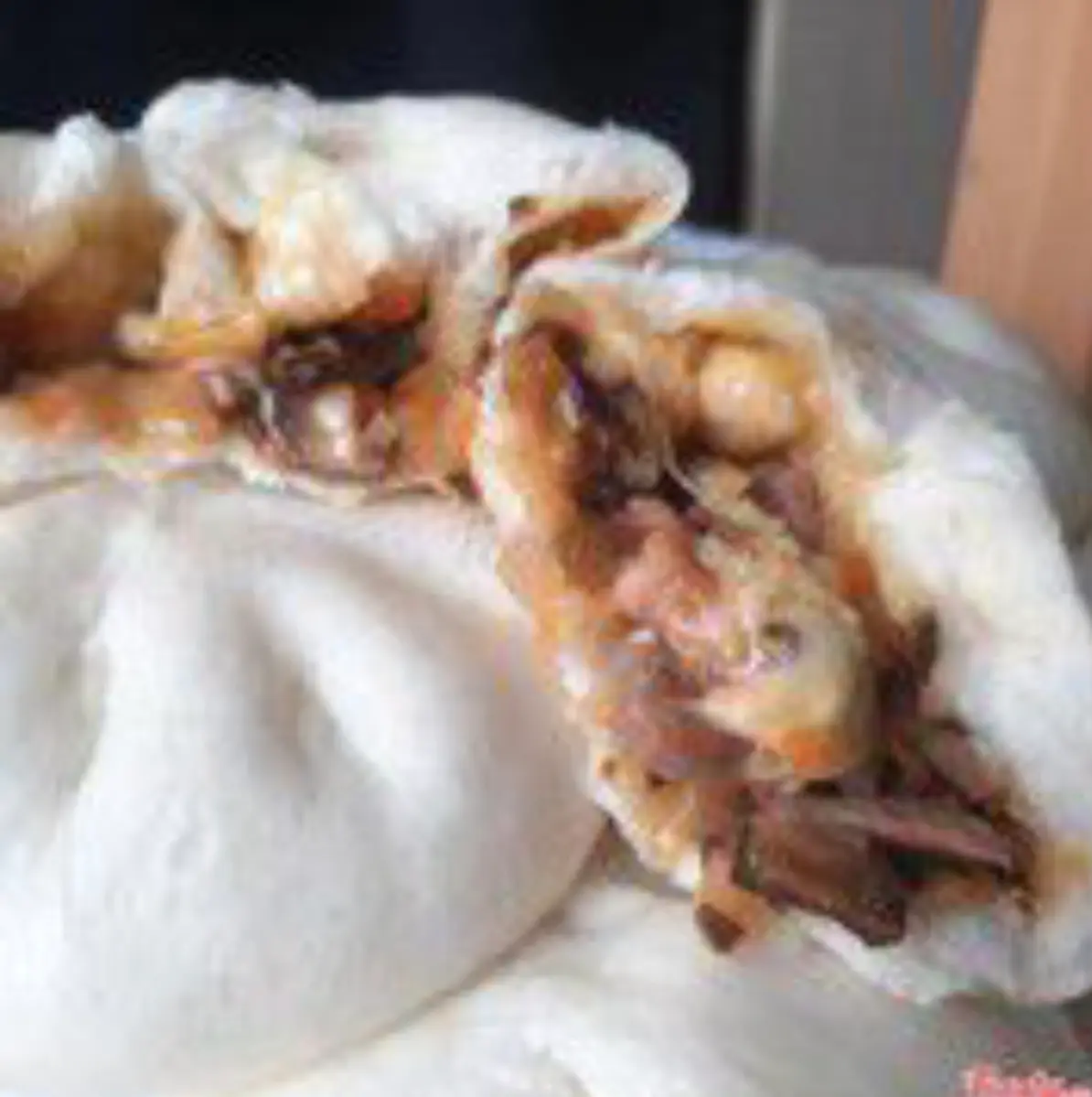 Hình ảnh Bánh bao xá xíu phô mai