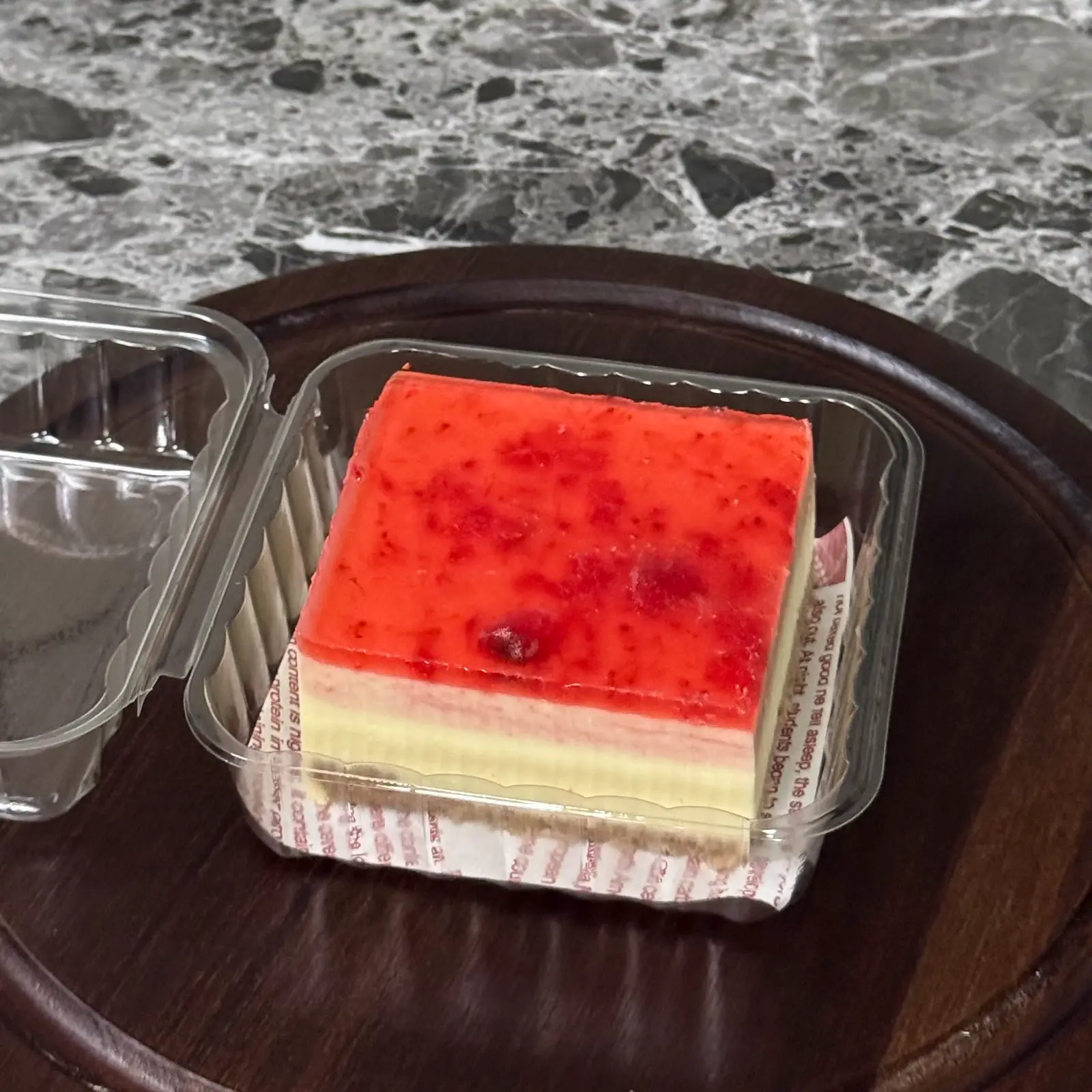 Hình ảnh Mousse Dâu Phô Mai – Strawberry Cheese Mousse
