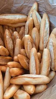 Hình ảnh BÁNH MÌ KHÔNG