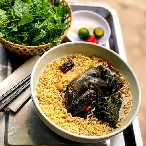 Hình ảnh Mì Gà Tần