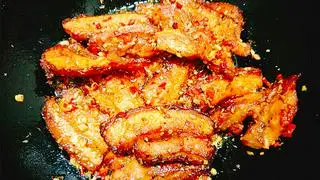 Hình ảnh Thịt chiên muối tỏi 