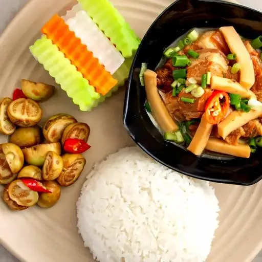 Hình ảnh Cơm thịt kho dừa