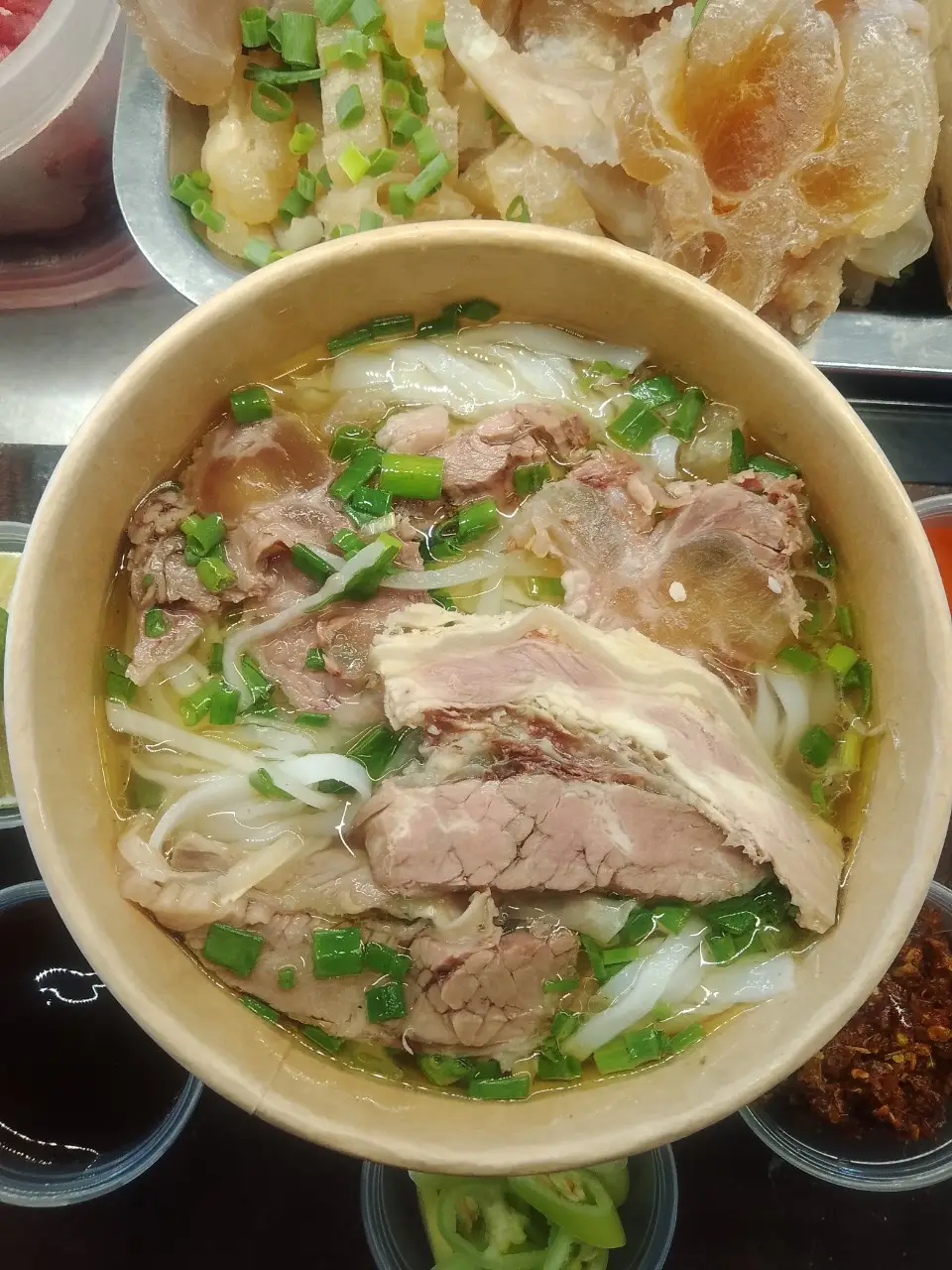 Hình ảnh Phở tái nạm gân