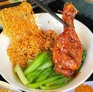 Hình ảnh Mì đùi gà