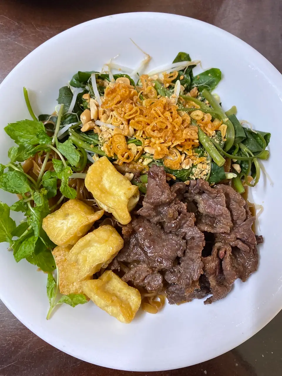 Hình ảnh Bánh đa trộn bò