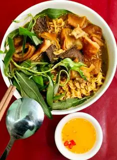 Hình ảnh Mì gói phá lấu nước