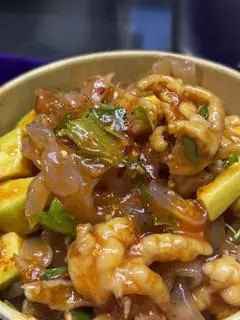 Hình ảnh Chân gà RÚT XƯƠNG, SỨA Sốt Thái
