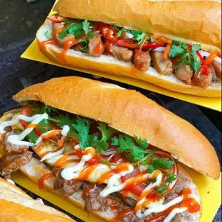 Hình ảnh bánh mì chả cá 