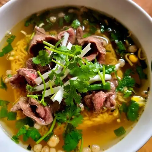 Hình ảnh Bún bò tái