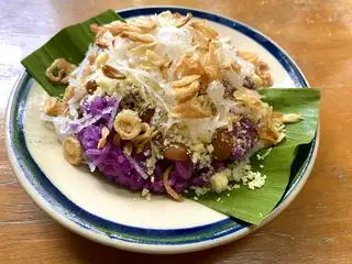Hình ảnh Xôi Lá Cẩm Đậu Phộng 