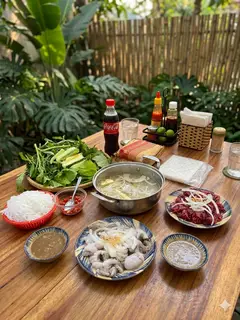 Hình ảnh Combo Lẩu Lớn (3 người) Bò + Bạch Tuộc