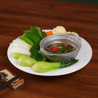 Hình ảnh Rau củ quả chấm kho quẹt - Boiled vegetables with caramelized fish sauce