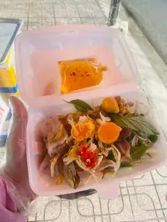 Hình ảnh Bánh cuốn lòng gà full topping