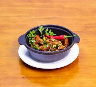 Hình ảnh Cơm thịt kho tiêu