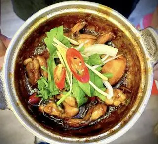 Hình ảnh ẾCH kho SINGAPORE