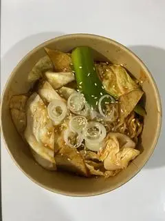 Hình ảnh Mì sốt tokbokki chả cá