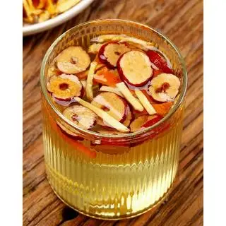 Hình ảnh Trà Gừng - Táo Đỏ - Kỉ tử
