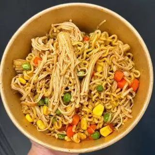 Hình ảnh Mì trộn nấm kim châm