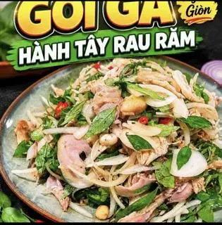 Hình ảnh GỎI GÀ HÀNH TÂY RAU RĂM ( nửa con )