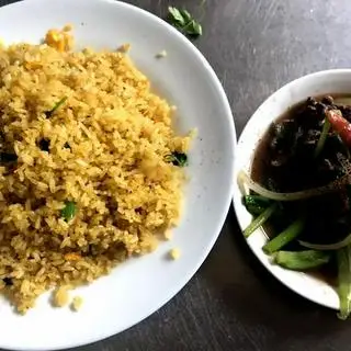 Hình ảnh Cơm Rang Cải Bò