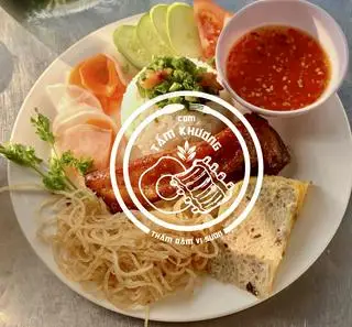Hình ảnh Cơm tấm sườn cọng + bì + chả 
