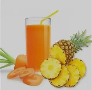 Hình ảnh Nước ép thơm - cà rốt