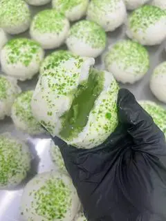 Hình ảnh bánh bao lava matcha