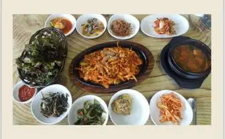 Hình ảnh THỊT HEO XÀO CAY ĐẬM VỊ GOCHUJANG
