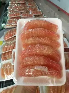 Hình ảnh Bưởi da xanh bóc sẵn