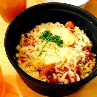 Hình ảnh Mì ý bò đút lò phô mai