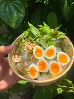 Hình ảnh Bánh tráng vuông mỡ hành