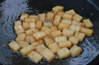 Hình ảnh Nhiều Bột 2 Trứng