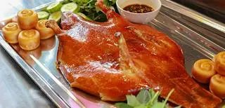 Hình ảnh Vịt Quay Da Giòn ( 1 con )