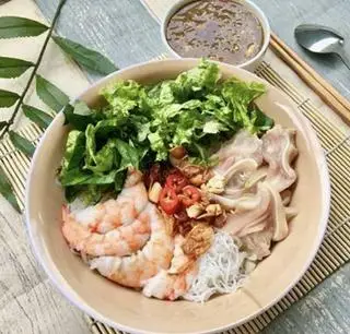 Hình ảnh BÚN MẮM NÊM ĐẦY ĐỦ