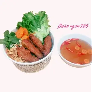Hình ảnh bún trộn nem nướng