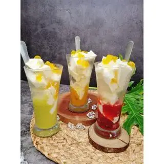 Hình ảnh sữa chua trái cây