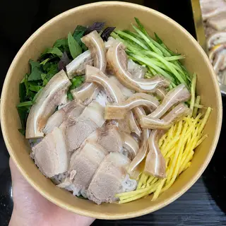 Hình ảnh Tai heo