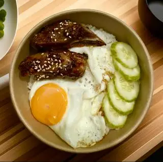 Hình ảnh Sườn Cây Sốt Chua Ngọt - Ốp La