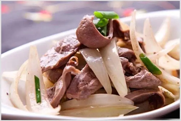 Hình ảnh bò xào củ hành 