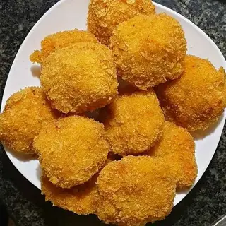 Hình ảnh Bánh gà phô mai 1 cái