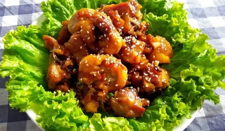 Hình ảnh gà tươi xốt me