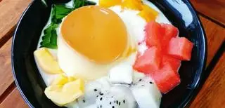 Hình ảnh Caramen sữa chua hoa quả