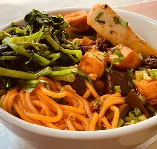 Hình ảnh Canh bún chả, cua, ốc