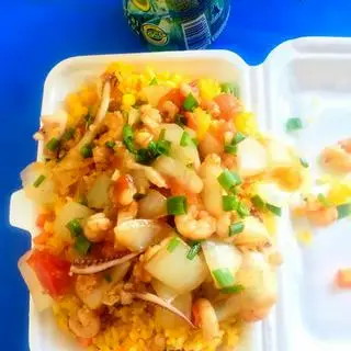 Hình ảnh Cơm chiên hải sản thập cẩm( có từ 9h sáng )