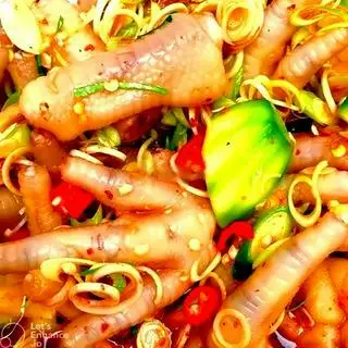 Hình ảnh Chân Gà Non Sốt Thái - Xoài size L