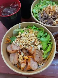 Hình ảnh bún nem nướng 