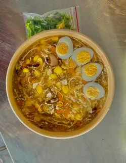 Hình ảnh Súp Gà Ngô Non Truyền Thống