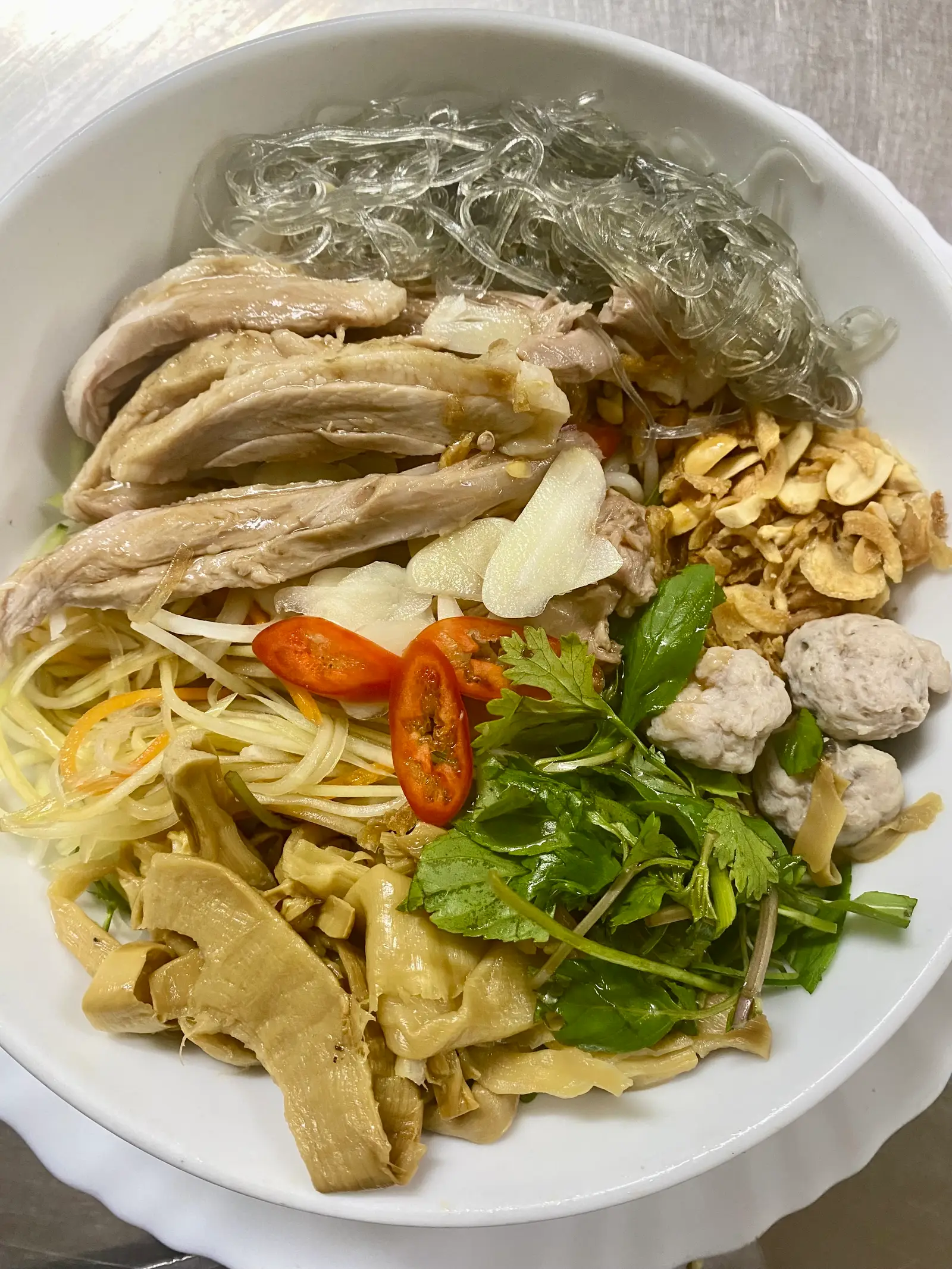 Hình ảnh Miến trộn măng ngan