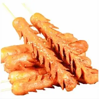 Hình ảnh 2 CHIẾC XÚC XÍCH NGỌT CHIÊN