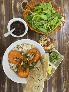 Hình ảnh mỳ quảng tôm 